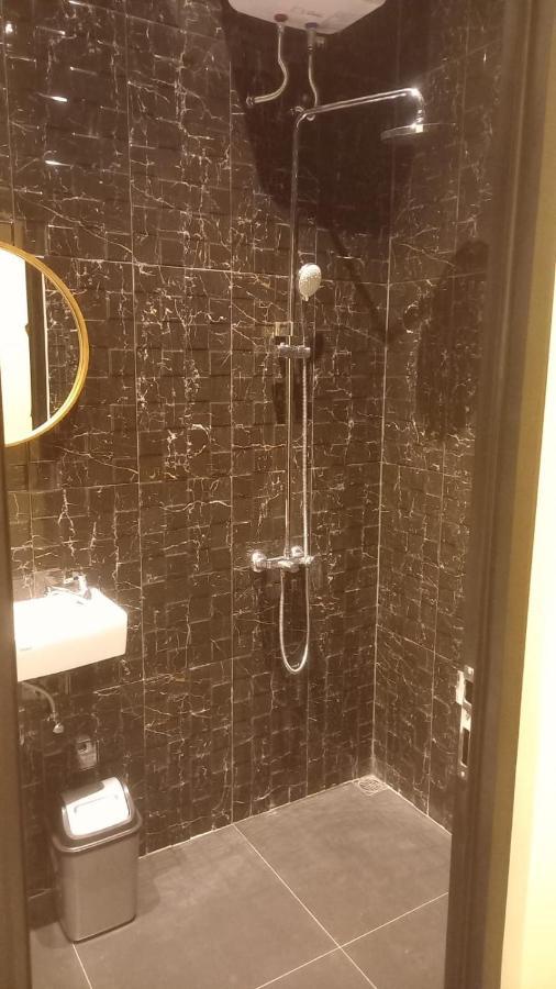 Uluwatu Rumah Wj Rooms And Suites מראה חיצוני תמונה