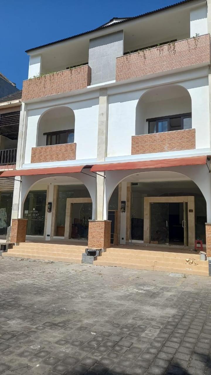 Uluwatu Rumah Wj Rooms And Suites מראה חיצוני תמונה